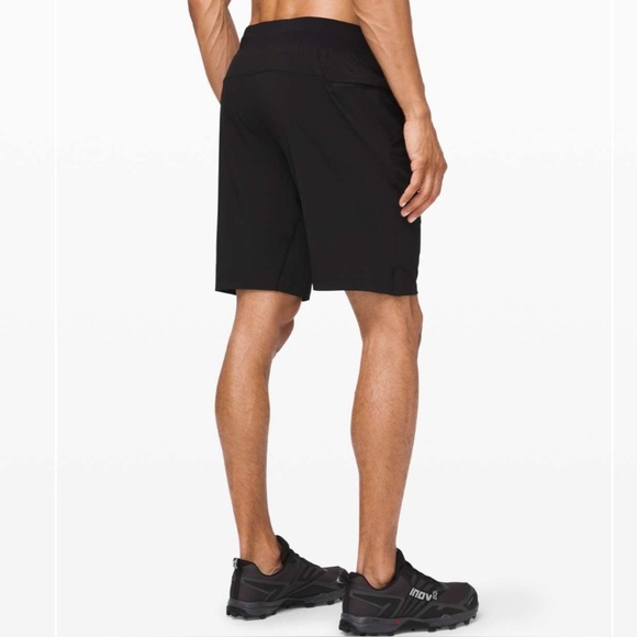Lululemon T.H.E. Short 9" *Linerless black size M - Picture 4 of 9